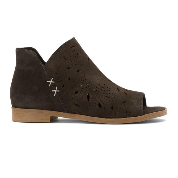 Boho Coolway Peep-Toe Shooties - Picture 4 of 8